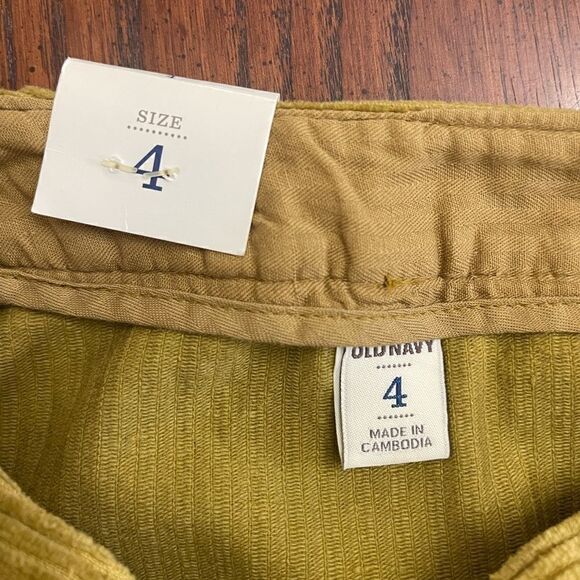 Old Navy Corduroy Mini Skirt Size 4 NWT - Picture 4 of 6